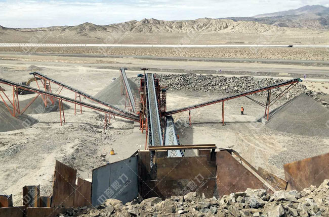 新疆時產(chǎn)200噸碎石生產(chǎn)線