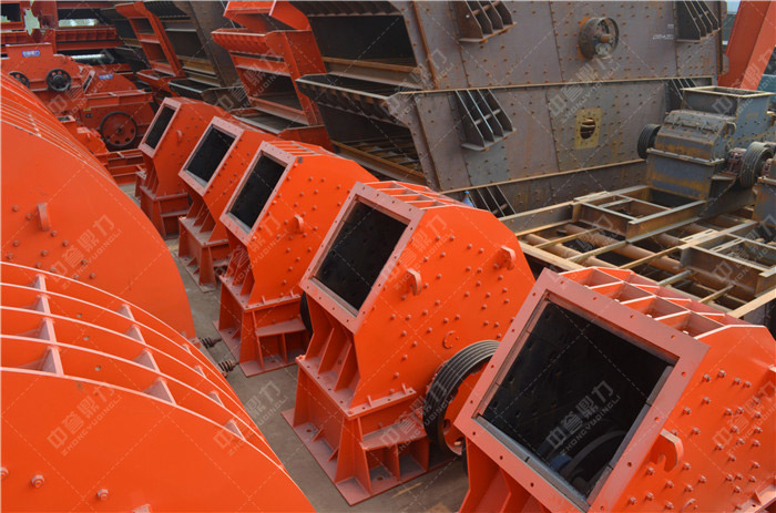 單轉(zhuǎn)子錘式破碎機(jī)