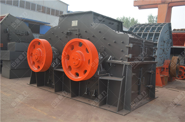 石英砂細(xì)碎制沙機(jī)設(shè)備