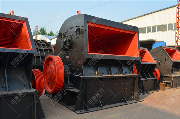 反擊式磕石機(jī)結(jié)構(gòu)