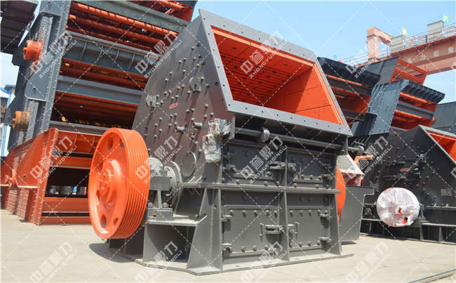 重型錘式破碎機(jī)