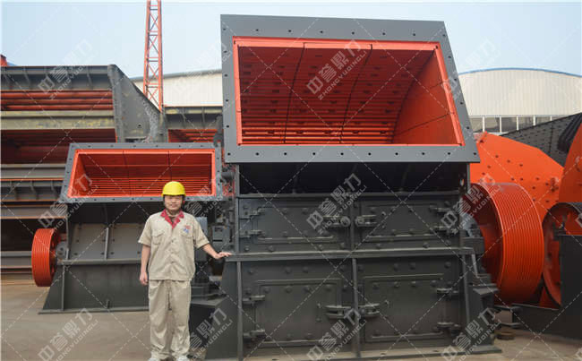 石灰石破石機(jī)設(shè)備