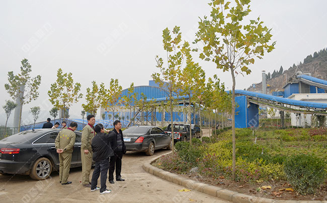 �r(sh��)�a(ch��n)2000��ɰʯ�������a(ch��n)��