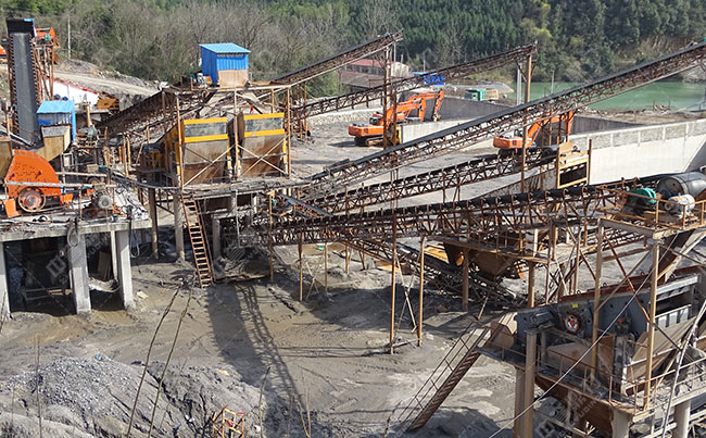 時(shí)產(chǎn)200噸制砂生產(chǎn)線